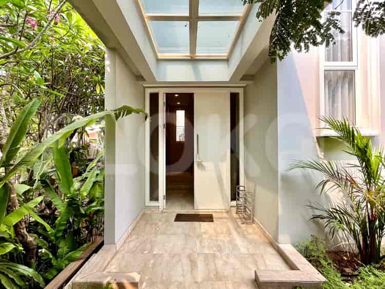 378 sqm, 4 BR house for rent in Lebak Bulus, Lebak Bulus - RHA52c 1