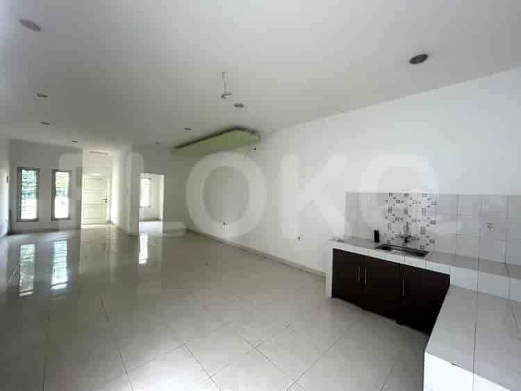 176 sqm, 3 BR house for rent in Taman Aries, Meruya - RHA7c5 1