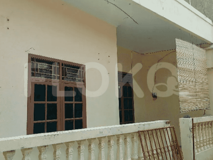 Disewakan Rumah 3 BR, Luas 90 m2 di Kemanggisan, Palmerah - RHAad6 1