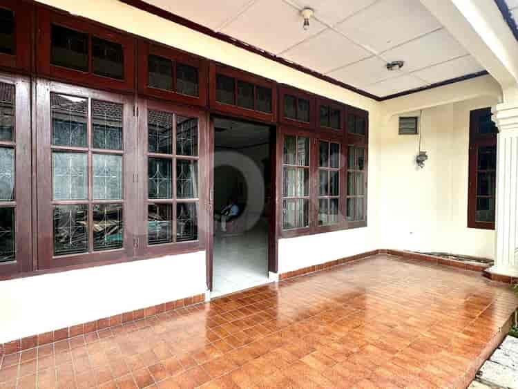 Disewakan Rumah 5 BR, Luas 550 m2 di Pejaten Barat, Pejaten - RHAb06 3