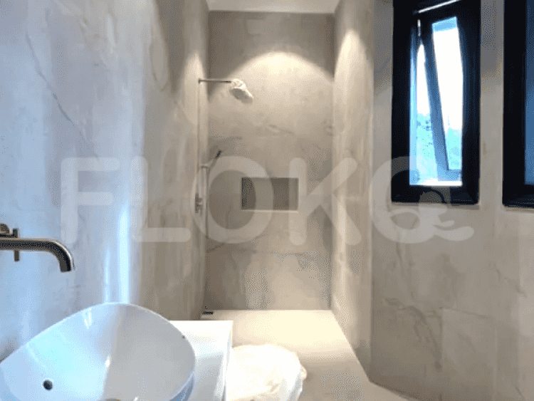 345 sqm, 4 BR house for rent in Jalan Arteri Soepono, Permata Hijau - RHA85c 6
