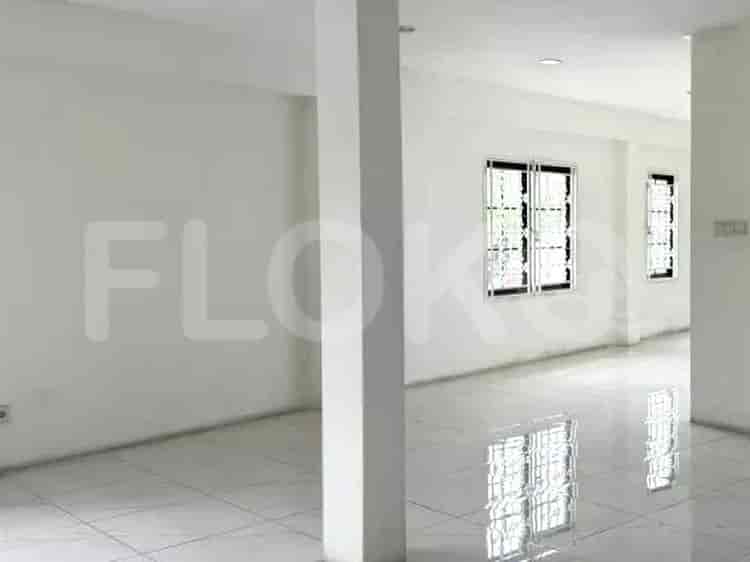 Disewakan Rumah 2 BR, Luas 350 m2 di Jalan Jembatan Dua, Pluit - RHA675 2
