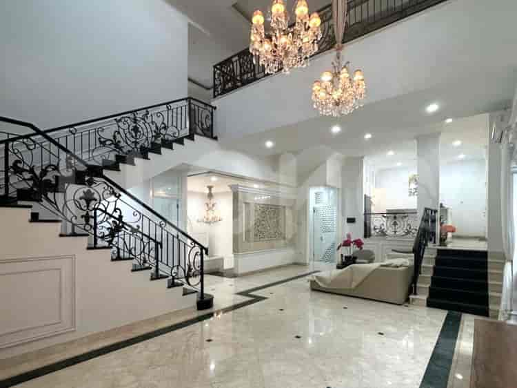 Disewakan Rumah 4 BR, Luas 600 m2 di Pondok Indah, Pondok Indah - RHAcf8 3