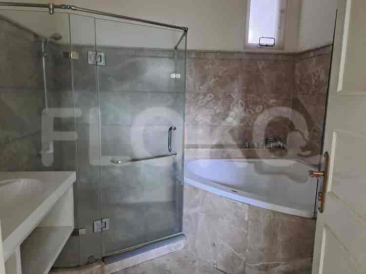 380 sqm, 4 BR house for rent in Pondok Indah - RHA106 7