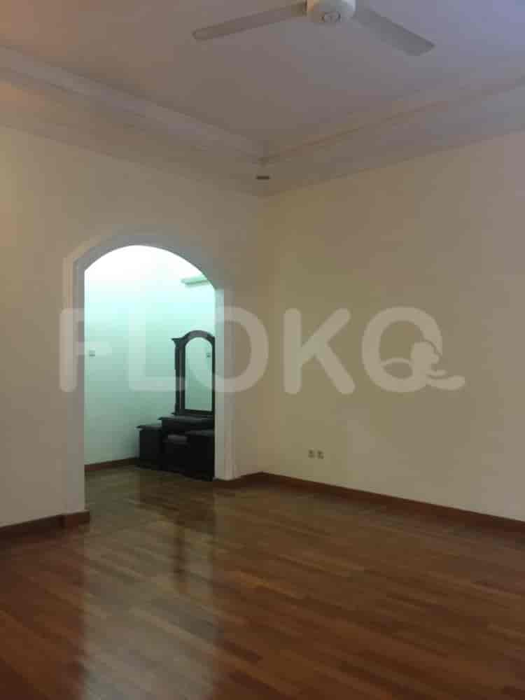 Disewakan Rumah 7 BR, Luas 600 m2 di Pondok Indah, Pondok Indah - RHA01c 8
