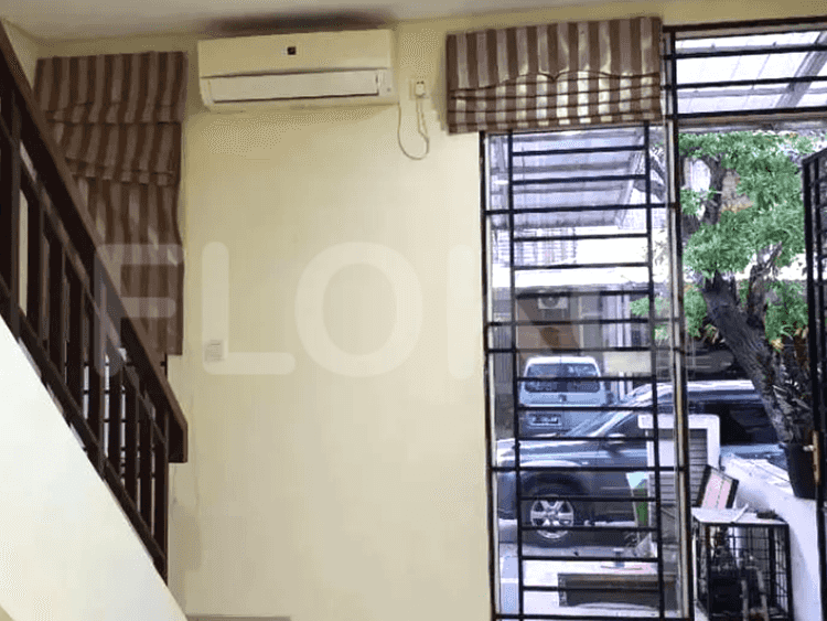 88 sqm, 2 BR house for rent in Puri Mansion, Puri Indah - RHA38a 1
