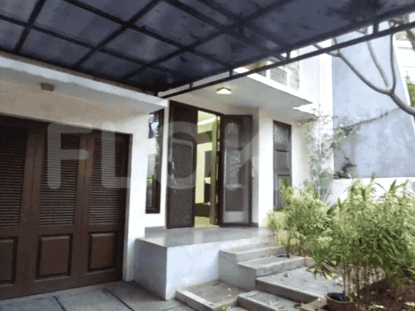 200 sqm, 3 BR house for rent in Cluster Puri Indah - Jakarta Barat, Puri Indah - RHAd71 3