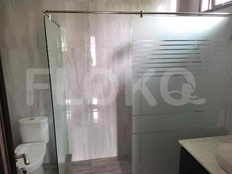 Disewakan Rumah 8 BR, Luas 800 m2 di Simprug, Simprug - RHA379 19