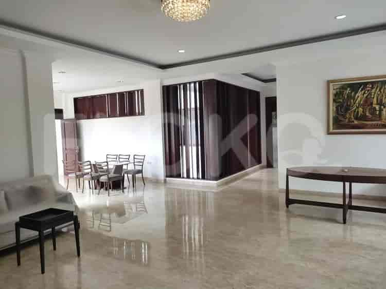 Disewakan Rumah 8 BR, Luas 800 m2 di Simprug, Simprug - RHA379 4