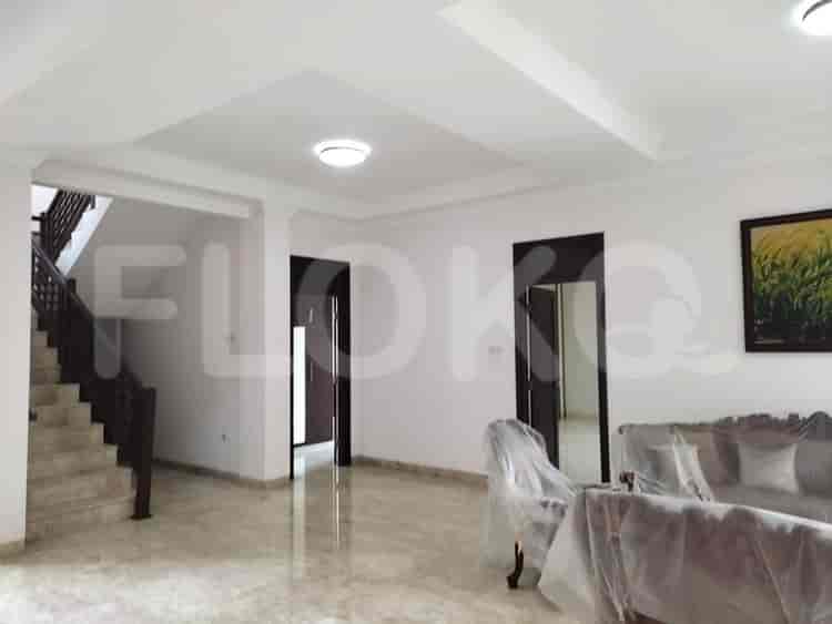 Disewakan Rumah 8 BR, Luas 800 m2 di Simprug, Simprug - RHA379 5