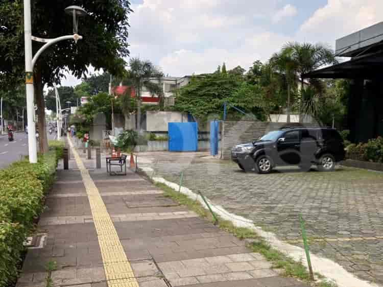 Disewakan Tanah Luas 1000 m2 di JL Kemang Raya, Kemang - TNR2e2 3