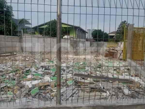 917 sqm, Land for Rent in Jl Raya Utama, Meruya 2