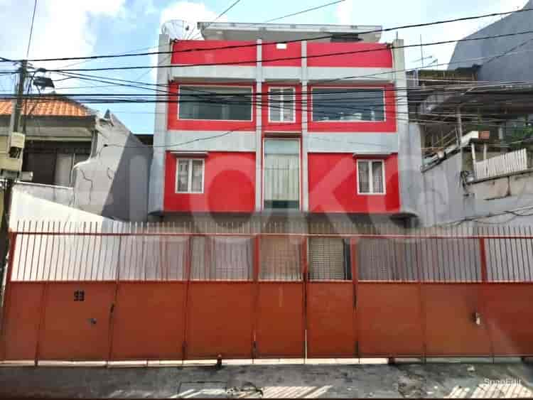 Dijual Ruko Luas 900 m2 di Kebon Jeruk, Kebon Jeruk - RKS9df 1