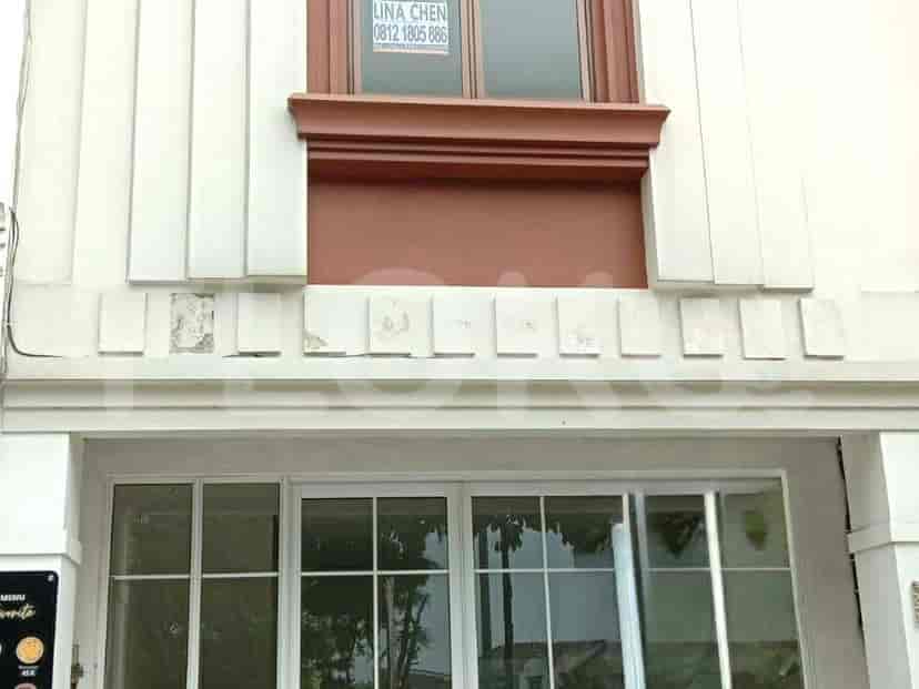 Dijual Ruko Luas 106 m2 di Hollywood Boulevard Jababeka, Bekasi 1