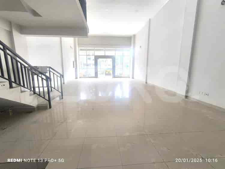 Disewakan Ruko Luas 384 m2 di Topaz Summarecon, Bekasi Utara - RKR71c 2