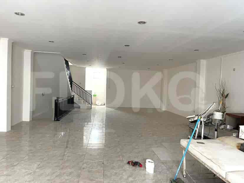 518 sqm, shophouse for rent in Kalimalang, Bekasi Selatan 3