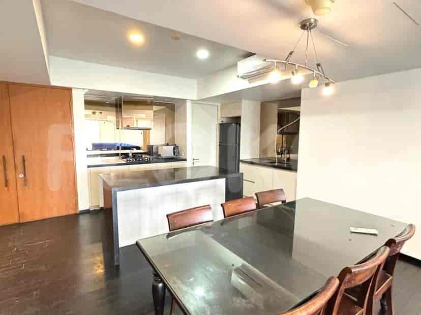 Rent 2 Bedroom on the 12th Floor of Verde Residence Apartment: Flokq 6