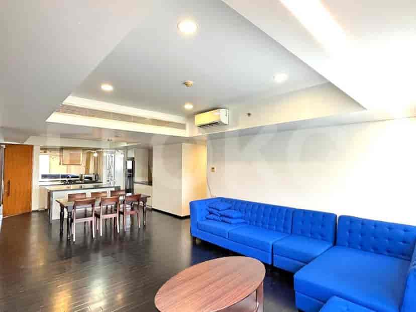Rent 2 Bedroom on the 12th Floor of Verde Residence Apartment: Flokq 1