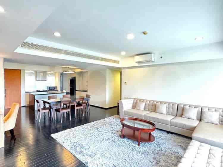 2 Bedroom on Middle Floor for Rent in Verde Residence - fku575 1
