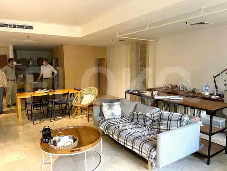 Tipe 3 Kamar Tidur di Lantai Rendah untuk disewakan di Kemang Jaya Apartemen - fkee34 1