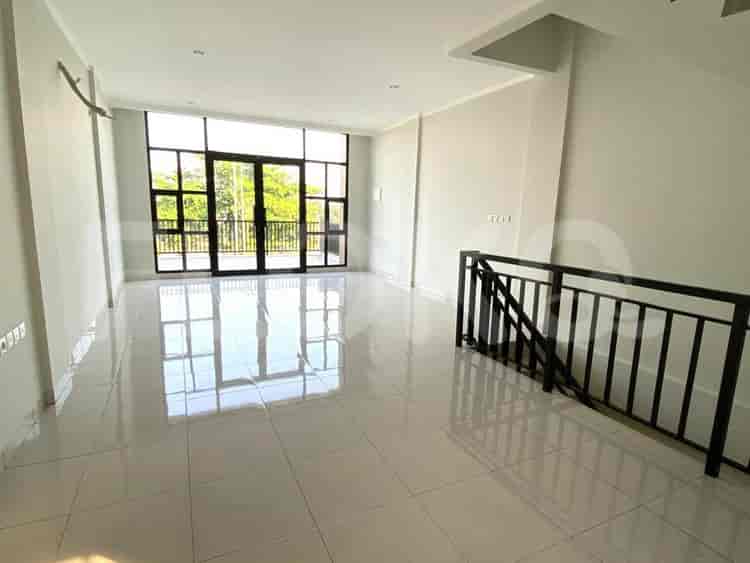 Dijual Ruko Luas 80 m2 di Summarecon, Bekasi Utara - RKS8bd 3