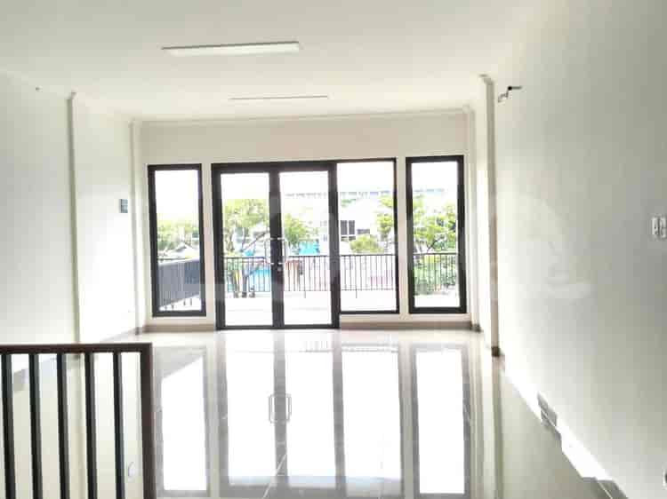 Disewakan Ruko Luas 184 m2 di Summarecon, Bekasi Utara - RKR793 4