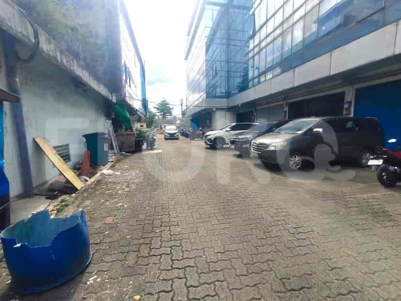 300 sqm, shophouse for sale in Jendral Ahmad Yani, Bekasi 1