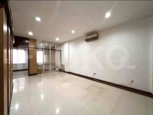 187 sqm, shophouse for sale in Pantai Indah Kapuk, Kamal Muara 3
