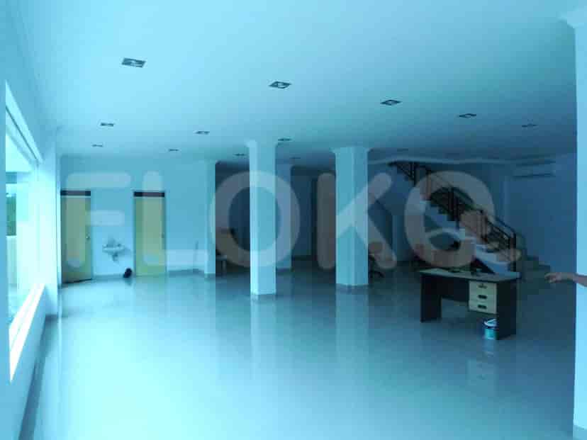 Dijual Ruko Luas 820 m2 di Jalan Gading, Kelapa Gading 2