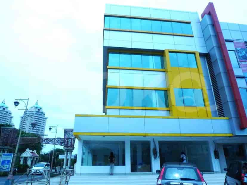 Dijual Ruko Luas 820 m2 di Jalan Gading, Kelapa Gading 1