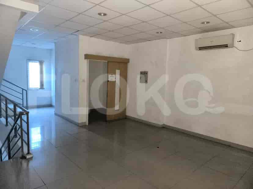 400 sqm, shophouse for sale in Jalan Pejaten Village, Pejaten 3