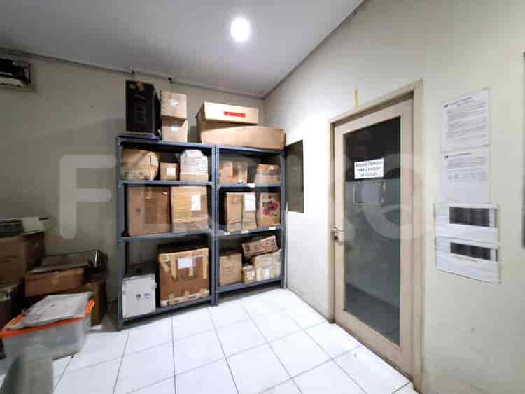 Dijual Ruko Luas 240 m2 di Cideng Raya, Menteng - RKScee 2