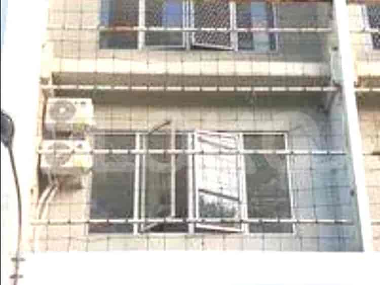 Dijual Ruko Luas 362 m2 di Meruya Selatan, Kebon Jeruk - RKS937 3