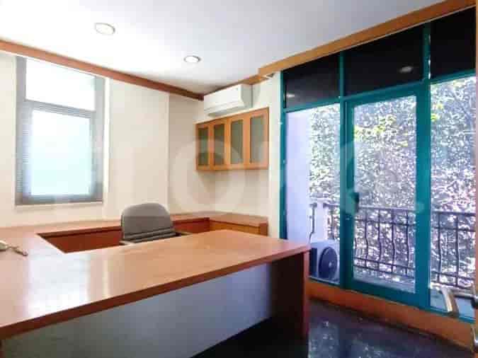290 sqm, shophouse for rent in Pondok Indah, Pondok Indah - RKRc71 4