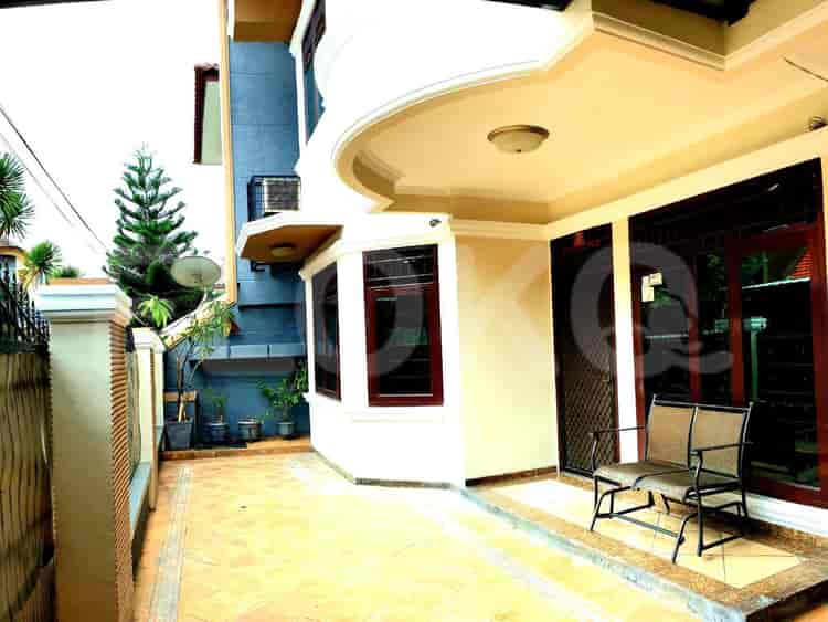 Disewakan Rumah 6 BR, Luas 360 m2 di Tebet Barat, Tebet - RHAcf3 1