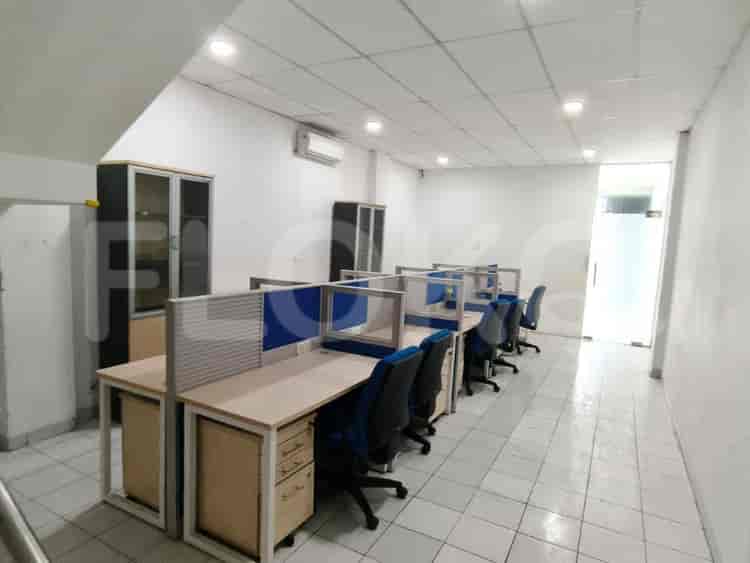 288 sqm, shophouse for rent in Gading Bukit Indah, Kelapa Gading - RKR645 2