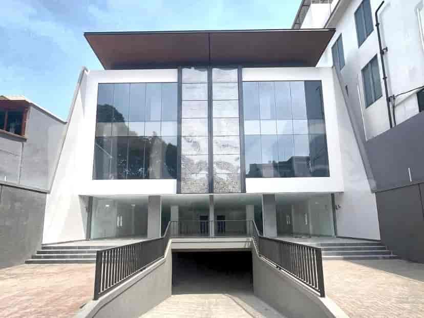 1600 sqm, shophouse for sale in Raden Inten, Duren Sawit 1