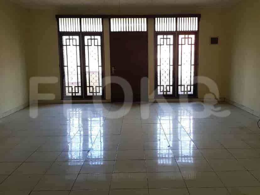 Dijual Ruko Luas 240 m2 di Buaran Indah, Duren Sawit 2