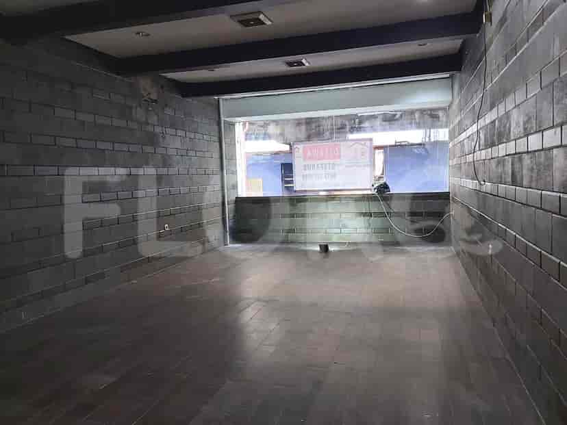 Disewakan Ruko Luas 175 m2 di Jalan Boulevard Raya, Kelapa Gading 2