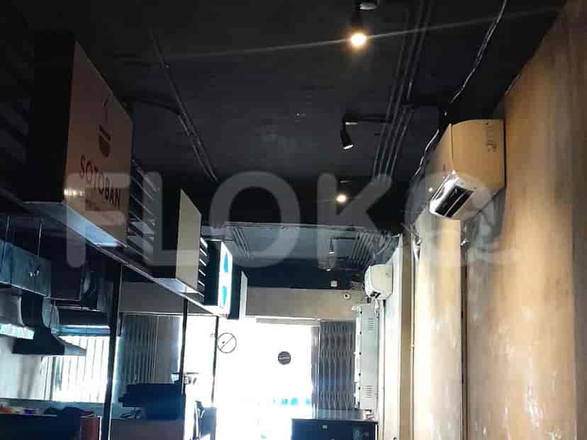 Dijual Ruko Luas 180 m2 di Jalan Boulevard Raya, Kelapa Gading 2