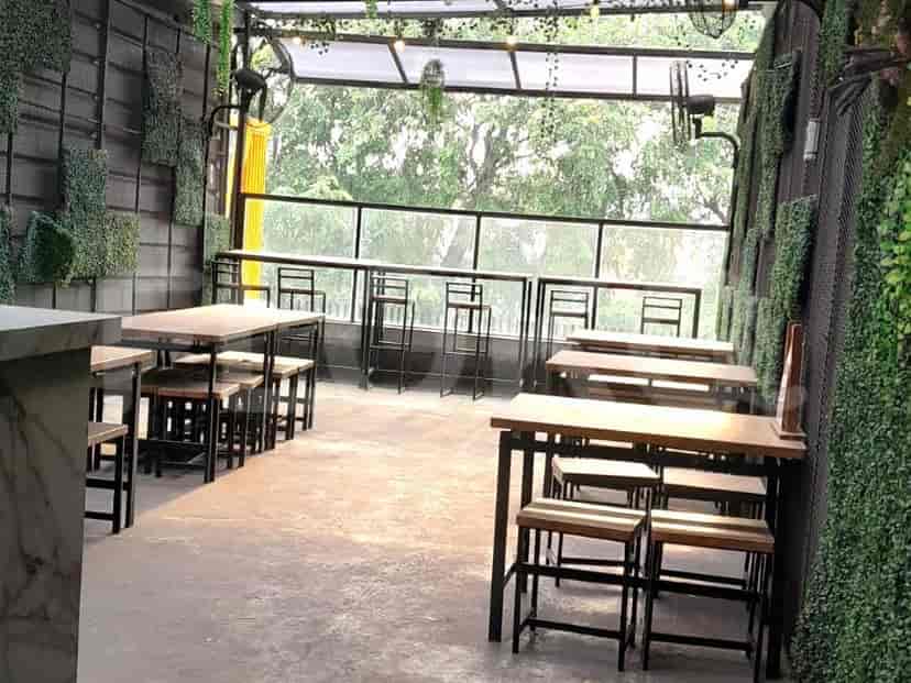 Dijual Ruko Luas 180 m2 di Jalan Boulevard Raya, Kelapa Gading 3
