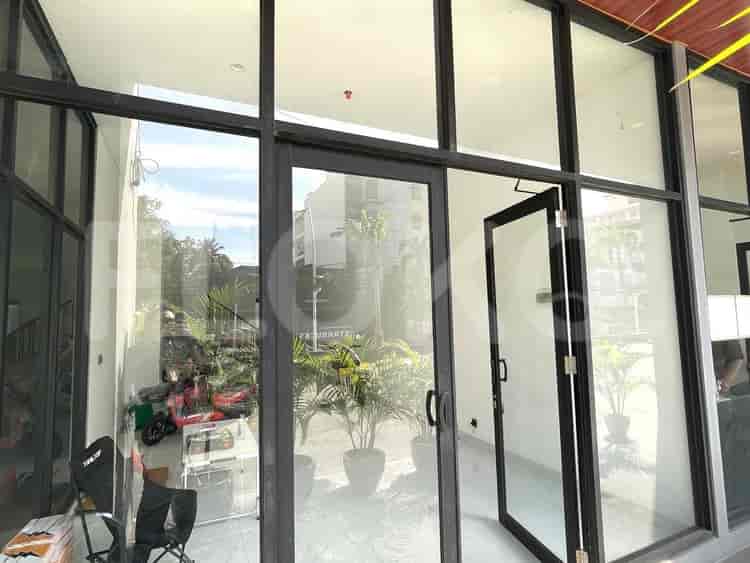 Disewakan Ruko Luas 180 m2 di Jalan Raden Saleh, Menteng - RKRea2 2