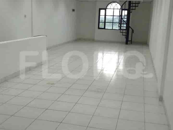 360 sqm, shophouse for rent in Jalan Plaza 5, Pondok Indah - RKR58a 5