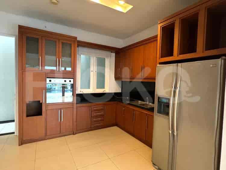 600 sqm, 4 BR house for rent in Jl Kencana Permai, Pondok Indah - RHAd19 7