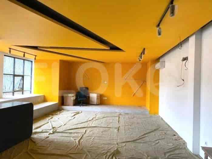 1200 sqm, shophouse for rent in Jl Melawai, Blok M 4