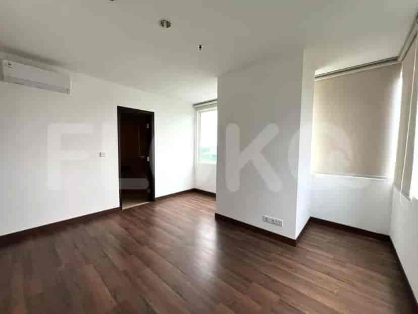 APAbd205 7th Floor Apartment for Sale | AKR Gallery West, Kebon Jeruk 3