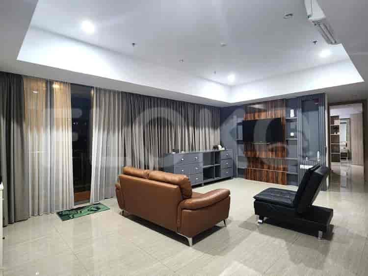 Tipe 4 Kamar Tidur di Lantai Tinggi untuk disewakan di Millenium Village Apartemen - fka6fa 1
