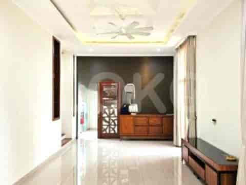 Disewakan Rumah 5 BR, Luas 260 m2 di Foresta, BSD City, BSD - RHAee2 2