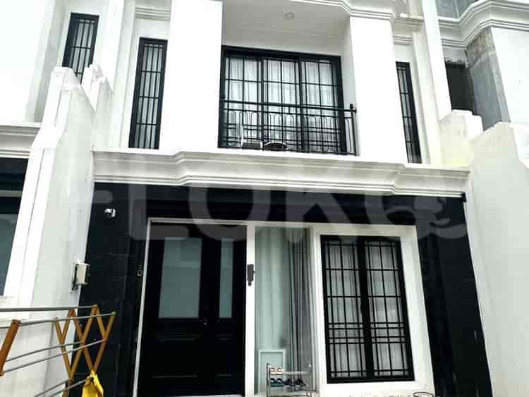 Dijual Rumah 4 BR, Luas 130 m2 di Bintaro, Bintaro - RHAS608 1