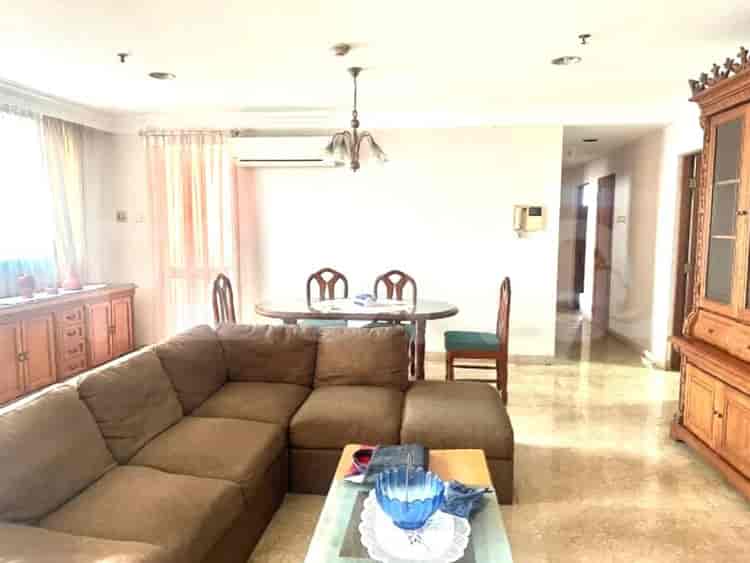 For Sale: 2 Bedroom Furnished Apartment - Nuansa Hijau (Green View) Apartment, Pondok Indah | APAc356d, Middle Floor 1